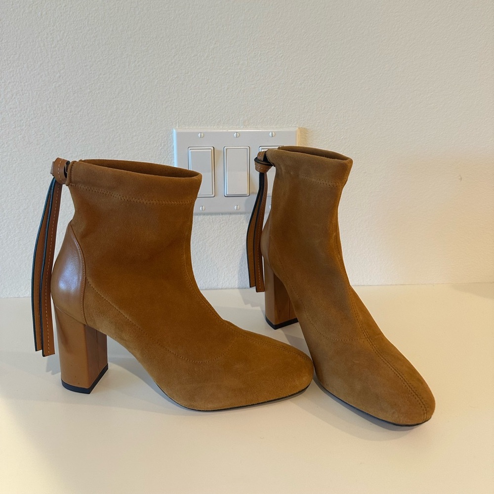 Stuart Weitzman boots